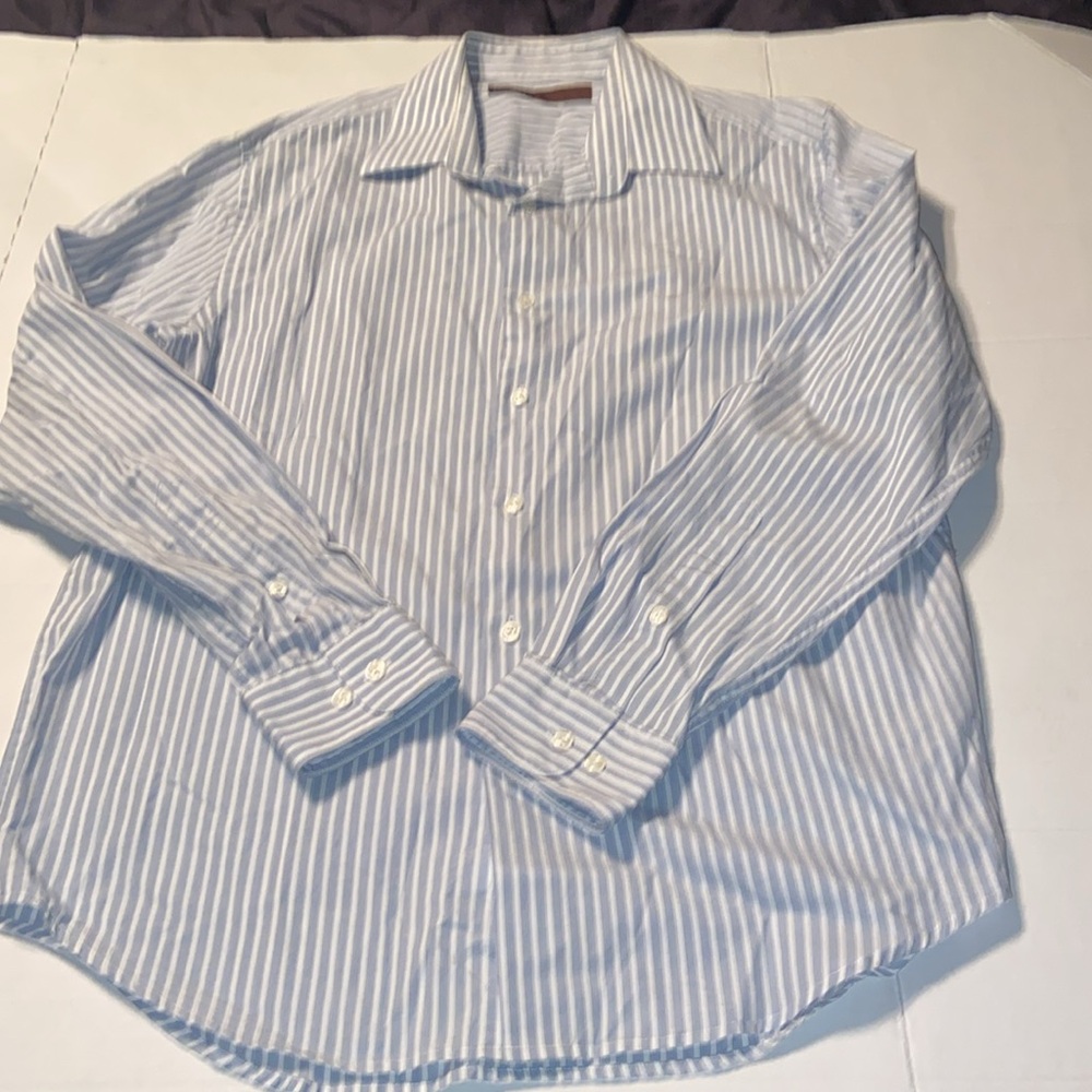 Perry Ellis lightweight button down light blue and white striped shirt size L